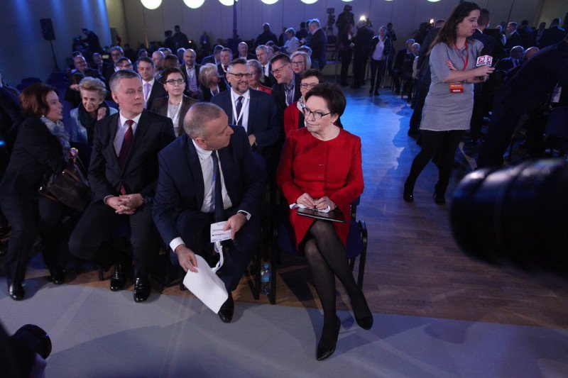 Grzegorz Schetyna opacznie zrozumiał głosy o konieczności zmian w PO.