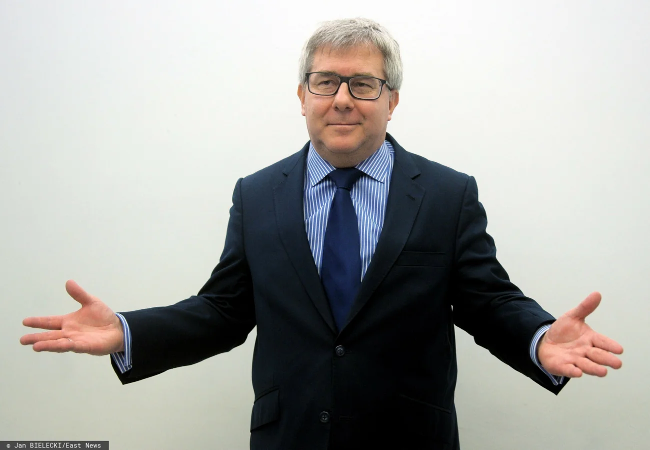 Ryszard Czarnecki wydał z kasy PZPS 75 tysięcy złotych na podróże służbowe