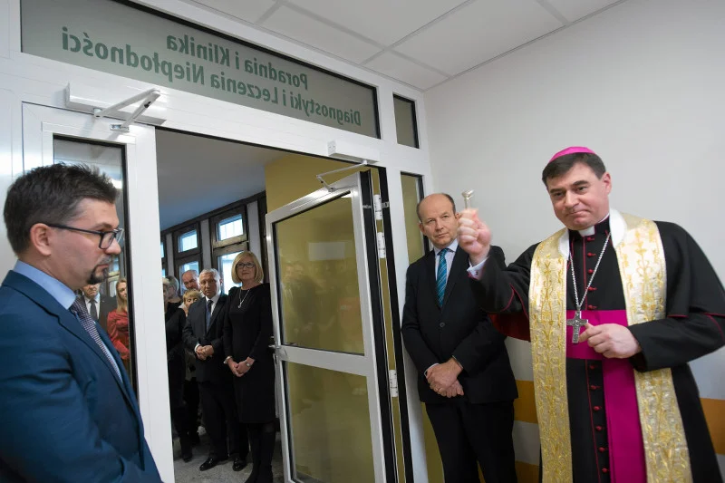 Minister zdrowia Konstanty Radziwiłł podczas otwarcia poradni diagnostyki i leczenia niepłodności