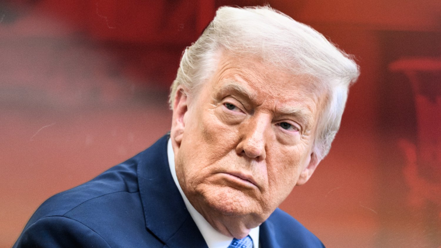 Protesty w Iranie, Trump rozważa "różne opcje". Jedna jest drastyczna