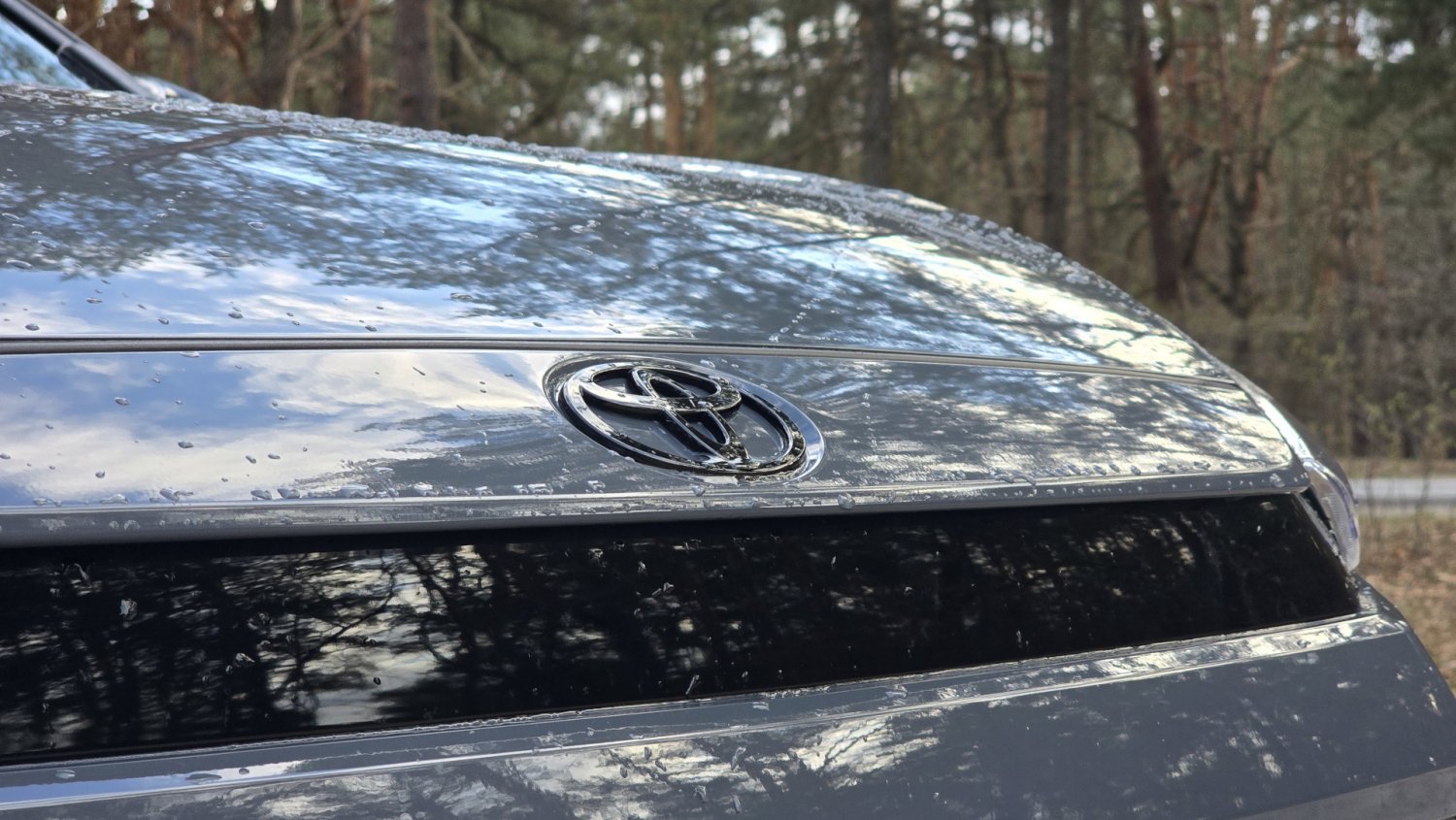 Nowa Corolla Cross 2028 nadchodzi. Jej wymiary sprawią, iż będziecie mieli dylemat przy RAV4