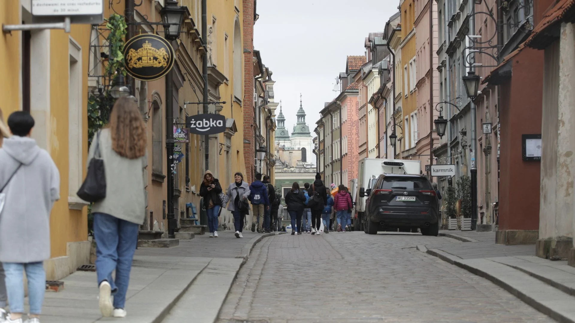 Prognoza pogody dla Warszawy na 25 września Synoptycy z IMGW mają dobre wieści Tak powita nas wtorek w Warszawie. Synoptycy z IMGW mają dobre wieści
