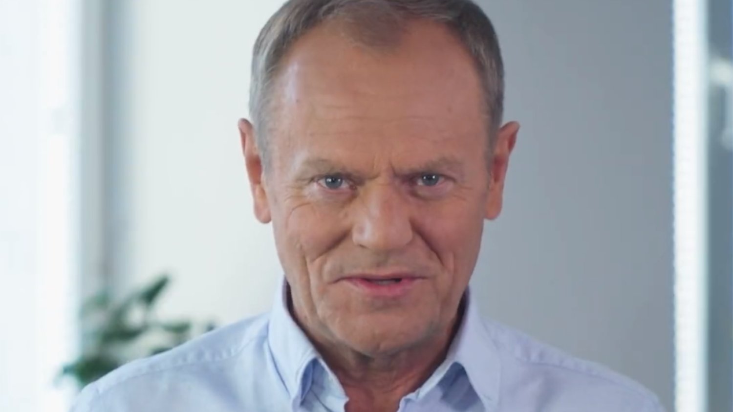 nowy spot PO Wybory 2023: Donald Tusk odpowiada na spot PiS (WIDEO)