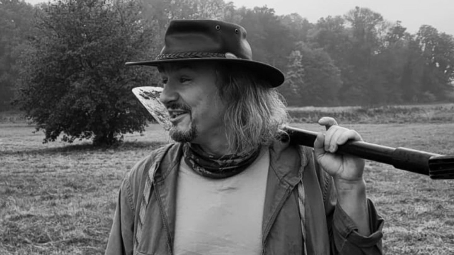 Radosław Herman, prowadzący program "Poszukiwacze historii", zmarł w wieku 51 lat. Radosław Herman, prowadzący program "Poszukiwacze historii", zmarł w wieku 51 lat.