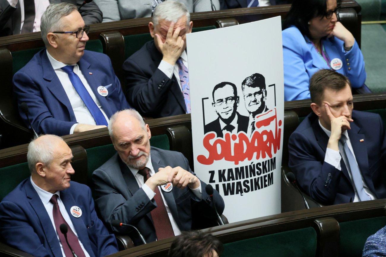 Czy Kamiński i Wąsik wyjdą na wolność? Nieoficjalna decyzja Bodnara