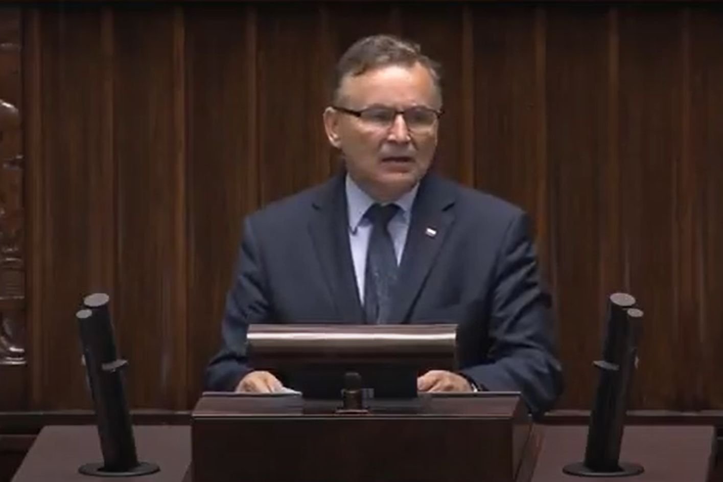 Poseł PiS Waldemar Olejniczak miał poważny wypadek.