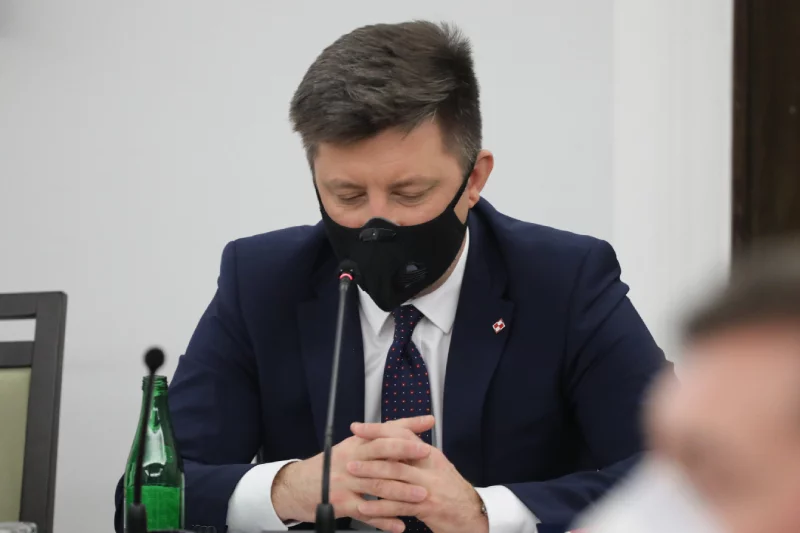 Michał Dworczyk zakażony COVID-19. Szef KPRM będzie pracował zdalnie