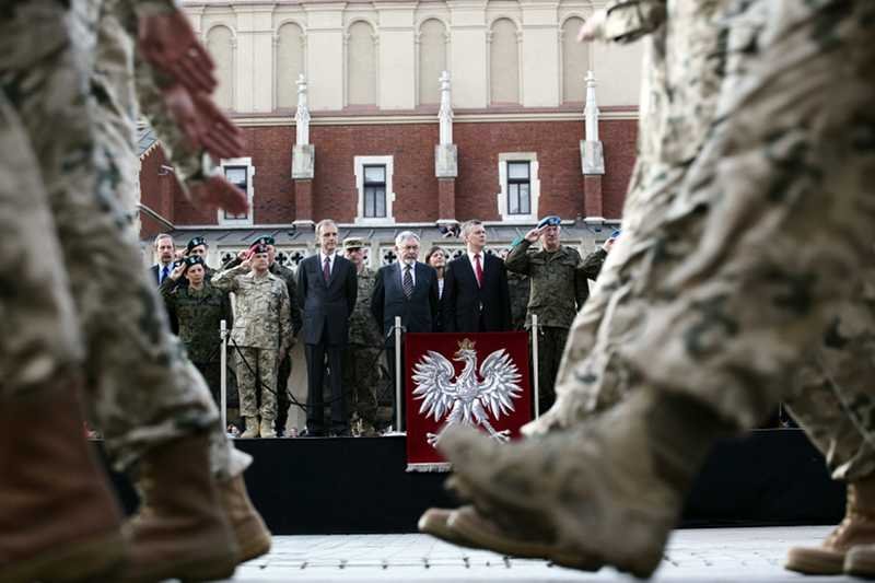 Udział polskich żołnierzy w misjach w Iraku i Afganistanie często jest krytykowany