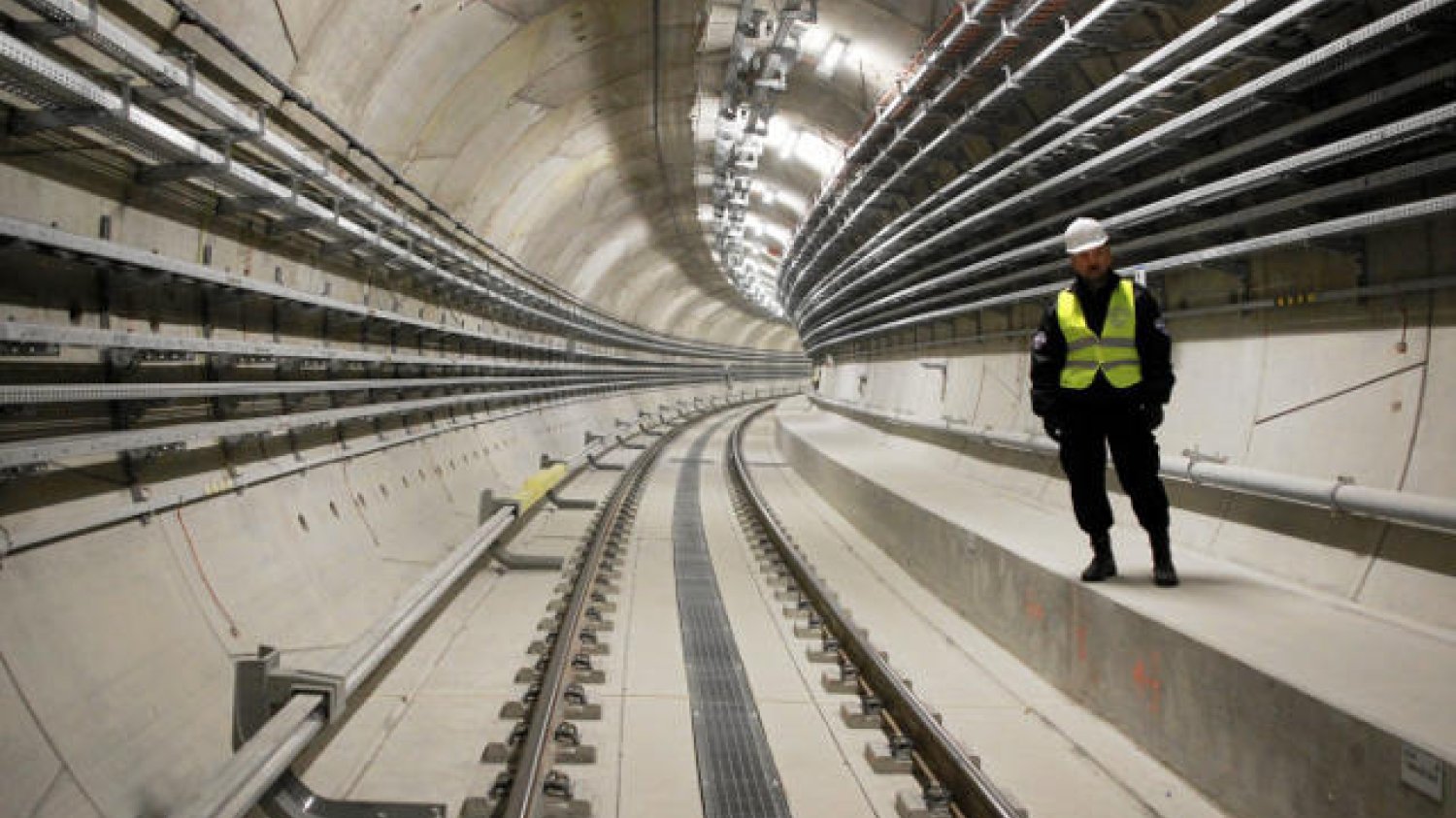 Tunel drugiej linii warszawskiego metra