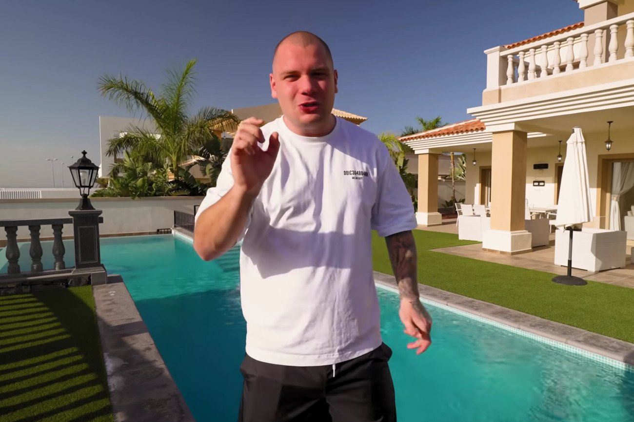 Budda zapowiada kolejną akcję.