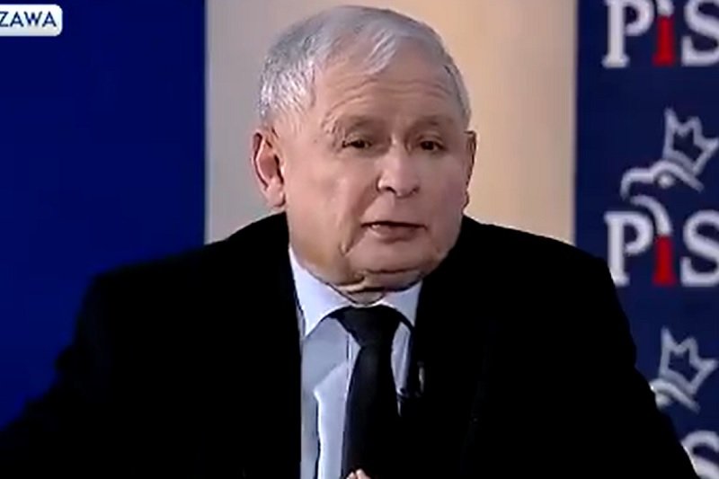 Jarosław Kaczyński w TVP Info uderzył w Lecha Wałęsę.