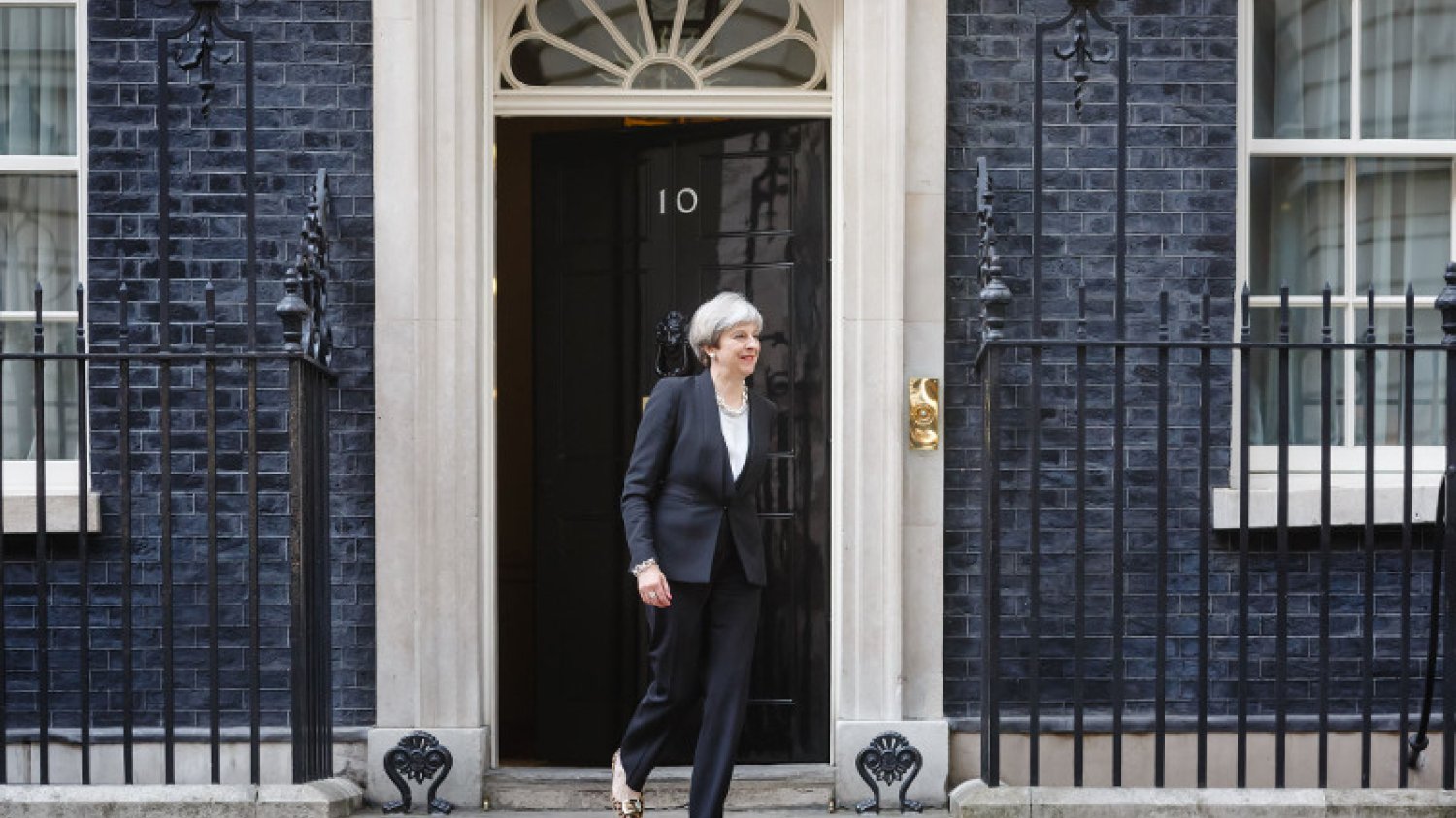 Theresa May wygrała, ale nie ma specjalnych powodów do świętowania.