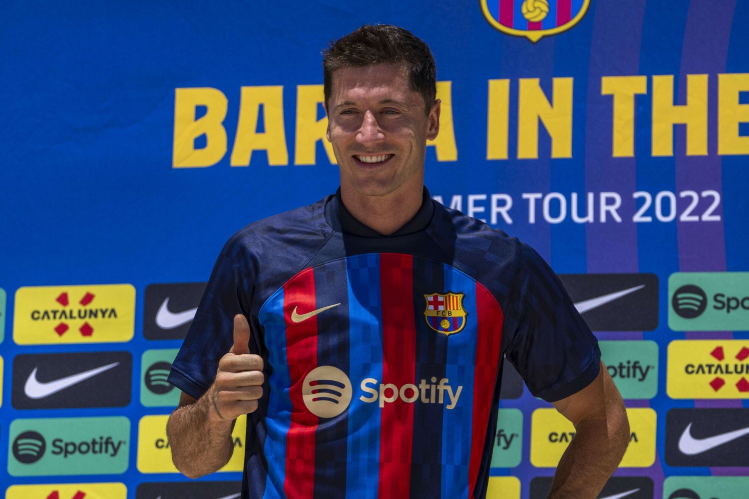 Robert Lewandowski już w piątek 5 sierpnia zostanie oficjalnie zaprezentowany na Spotify Camp Nou.