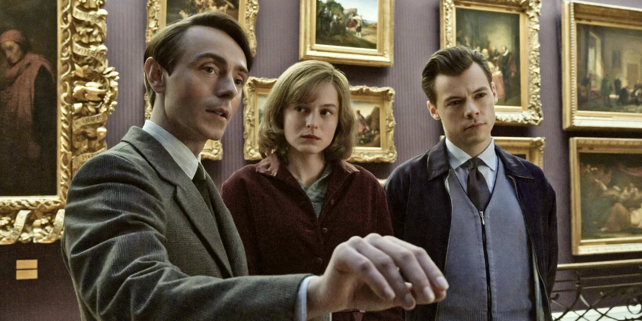 David Dawson, Emma Corrin i Harry Styles w filmie "My Policeman".