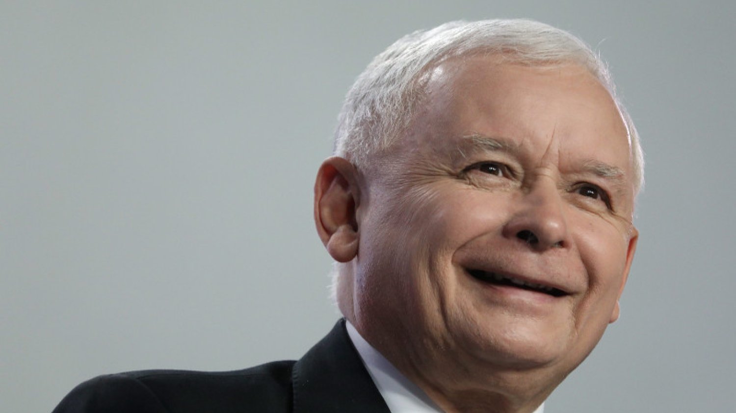 Jarosław Kaczyński ma się z czego cieszyć. 40 proc. poparcia pomimo perturbacji na linii partia prezydent to naprawdę dobry wynik.