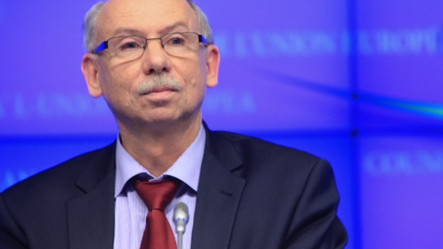 Janusz Lewandowski na stanowisku szefa Rady Gospodarczej zastąpi Jana Krzysztofa Bieleckiego.