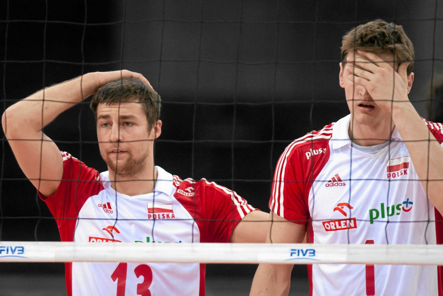 Polscy zawodnicy musieli uciekać do szatni przed rozwścieczonymi bułgarskimi "kibicami"