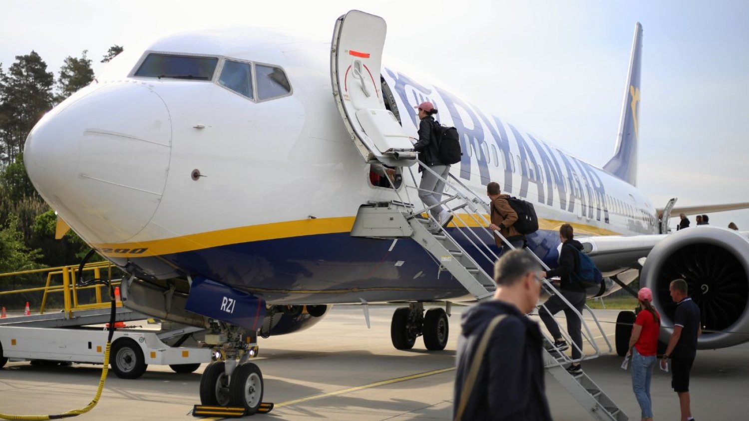 Ryanair lądował awaryjne w Niemczech Awaryjne lądowanie Ryanaira