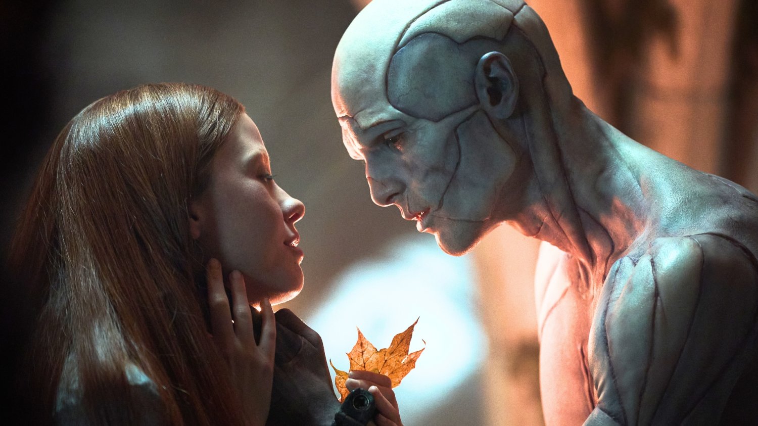 "Frankenstein" Guillermo del Toro jest piękny. Recenzja hitu Netflix