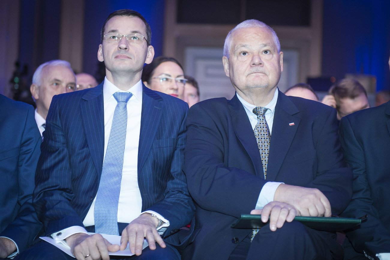 Jak politycy PiS mówią o inflacji? Prezes NBP Adam Glapiński i premier Mateusz Morawiecki szukają przyczyn za granicą.