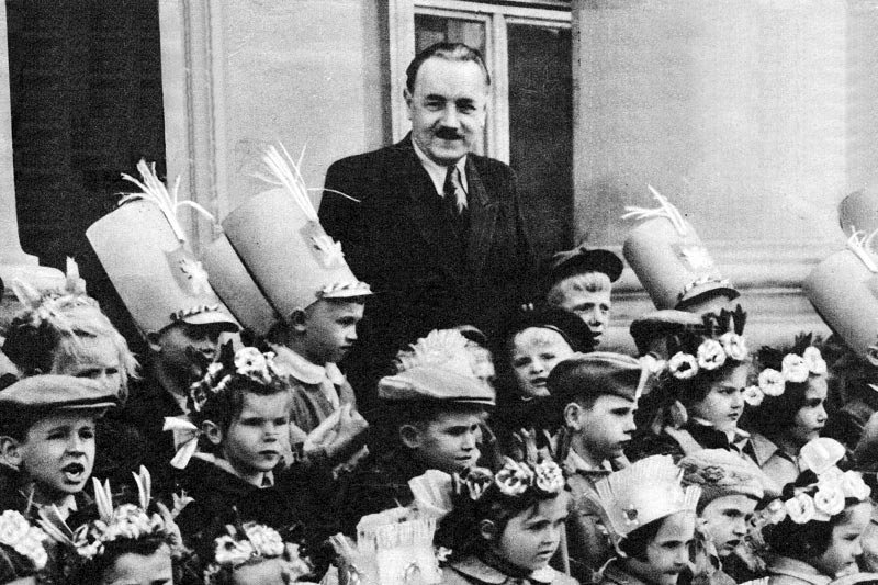 Bolesław Bierut naprawdę był "serdeczny, przyjacielski, bezpośredni"?