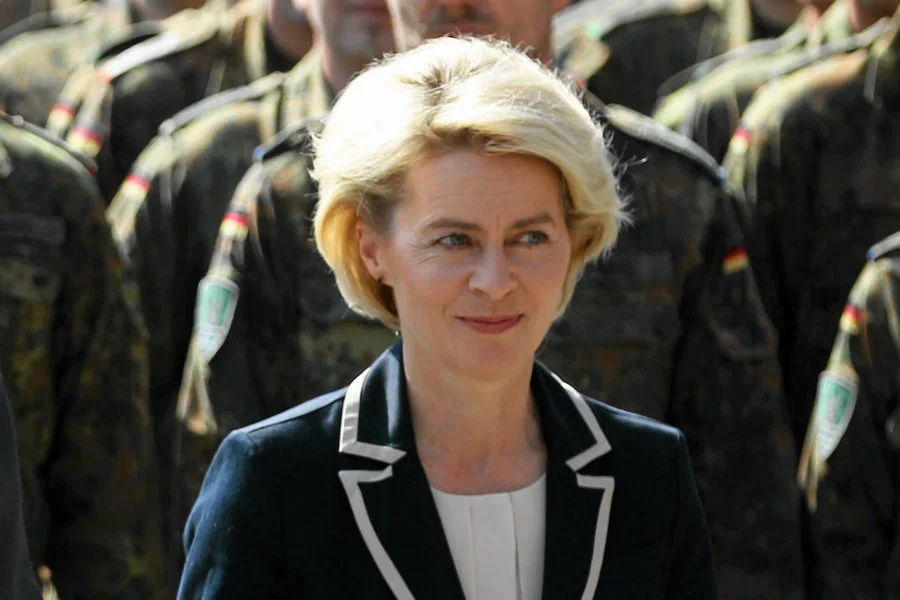 Prawo i Sprawiedliwość poprosiło nową szefową KE Ursulę von der Leyen o powstrzymanie działań Fransa Timmermansa wobec Polski.