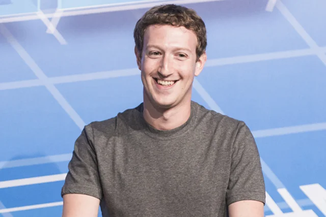 Mark Zuckerberg w swoim ulubionym stroju.