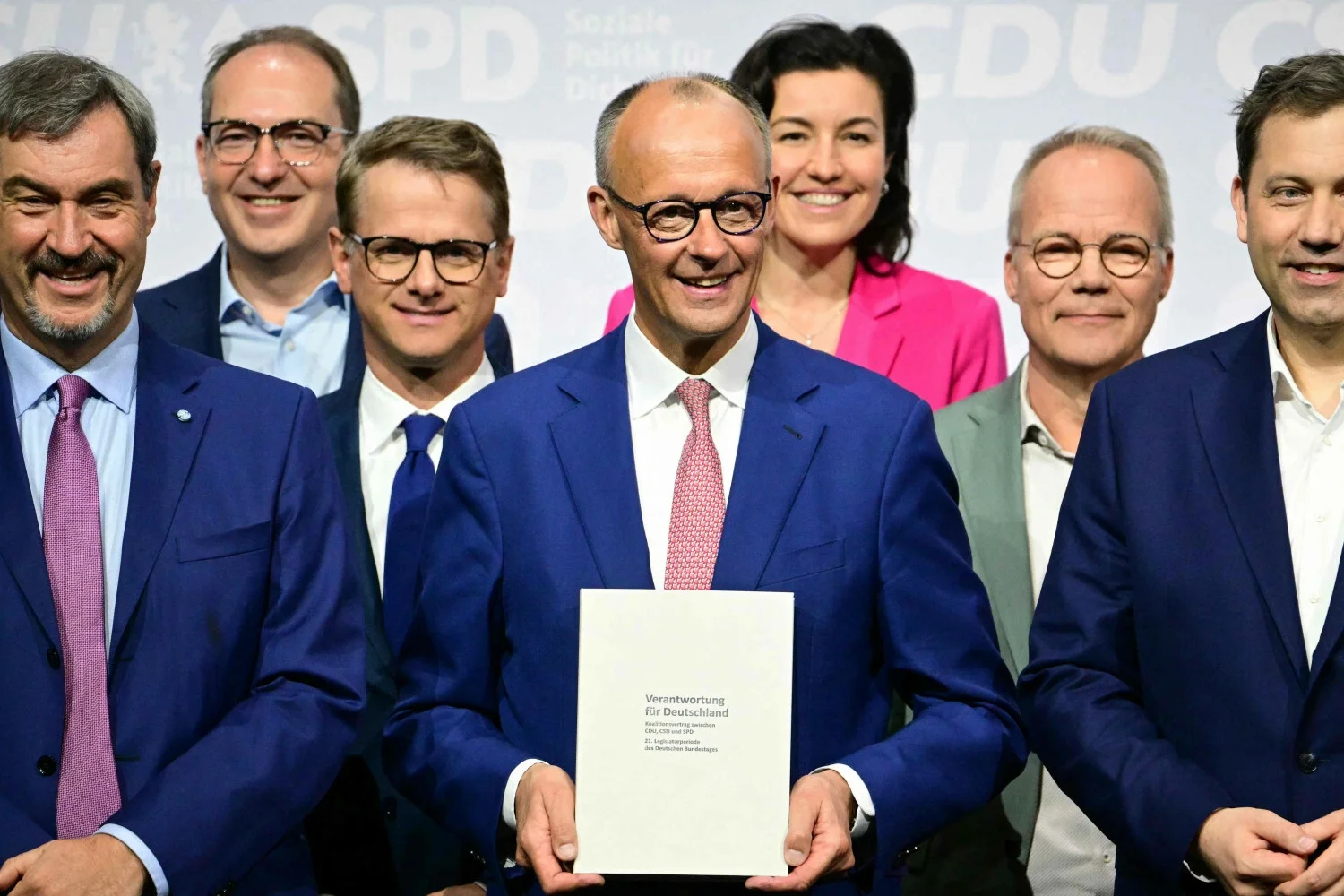 Ten wybór jest "dobry dla Niemiec". Merz oficjalnie nowym kanclerzem Friedrich Merz kanclerzem Niemiec