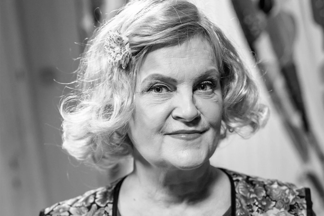 "Świat według Kiepskich" pożegnał Marzenę Kipiel-Sztukę, która zagrała w serialu Halinę Kiepską. "Świat według Kiepskich" pożegnał Marzenę Kipiel-Sztukę, która zagrała w serialu Halinę Kiepską.