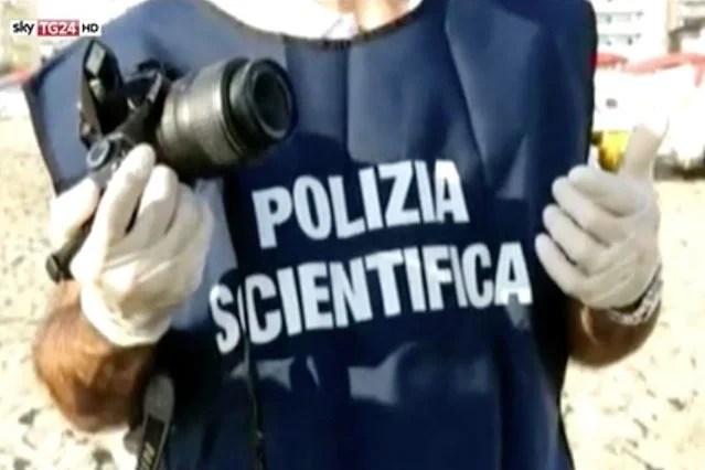 Włoska policja szuka młodego Polaka podejrzanego o brutalne zgwałcenie 57-letniej bezdomnej kobiety.