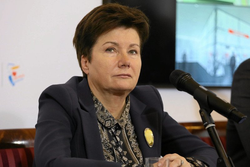 Hanna Gronkiewicz-Waltz podczas konferencji prasowej na temat rozbudowy II linii metra.