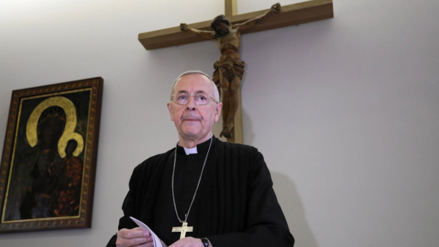 Poznań: ksiądz wydalony z kapłaństwa za pedofilię znalazł pracę w kurii, na której czele stoi abp Stanisław Gądecki.