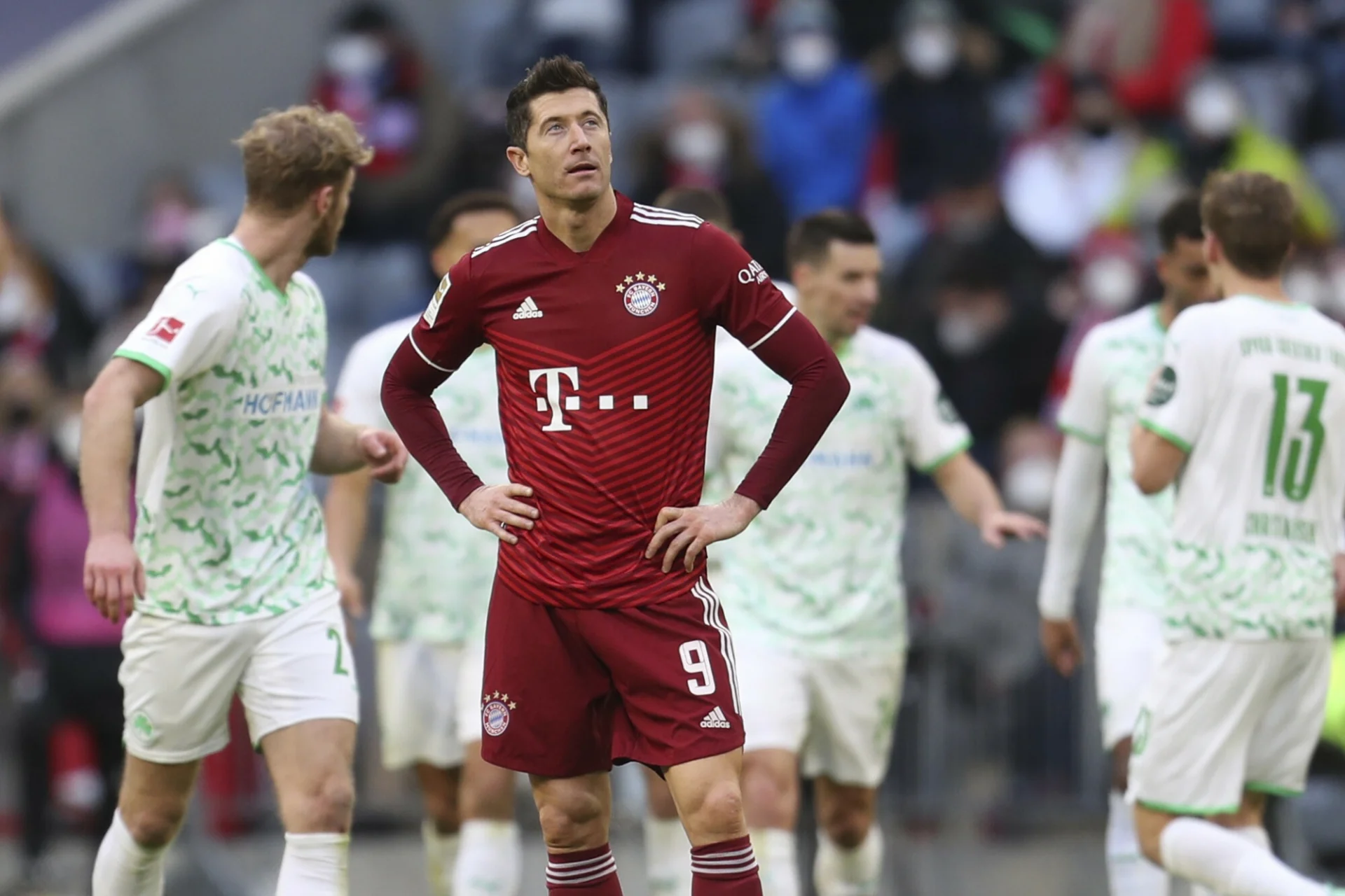 Robert Lewandowski dwoma golami zapewnił Bawarczykom zwycięstwo w niedzielnym meczu Bundesligi