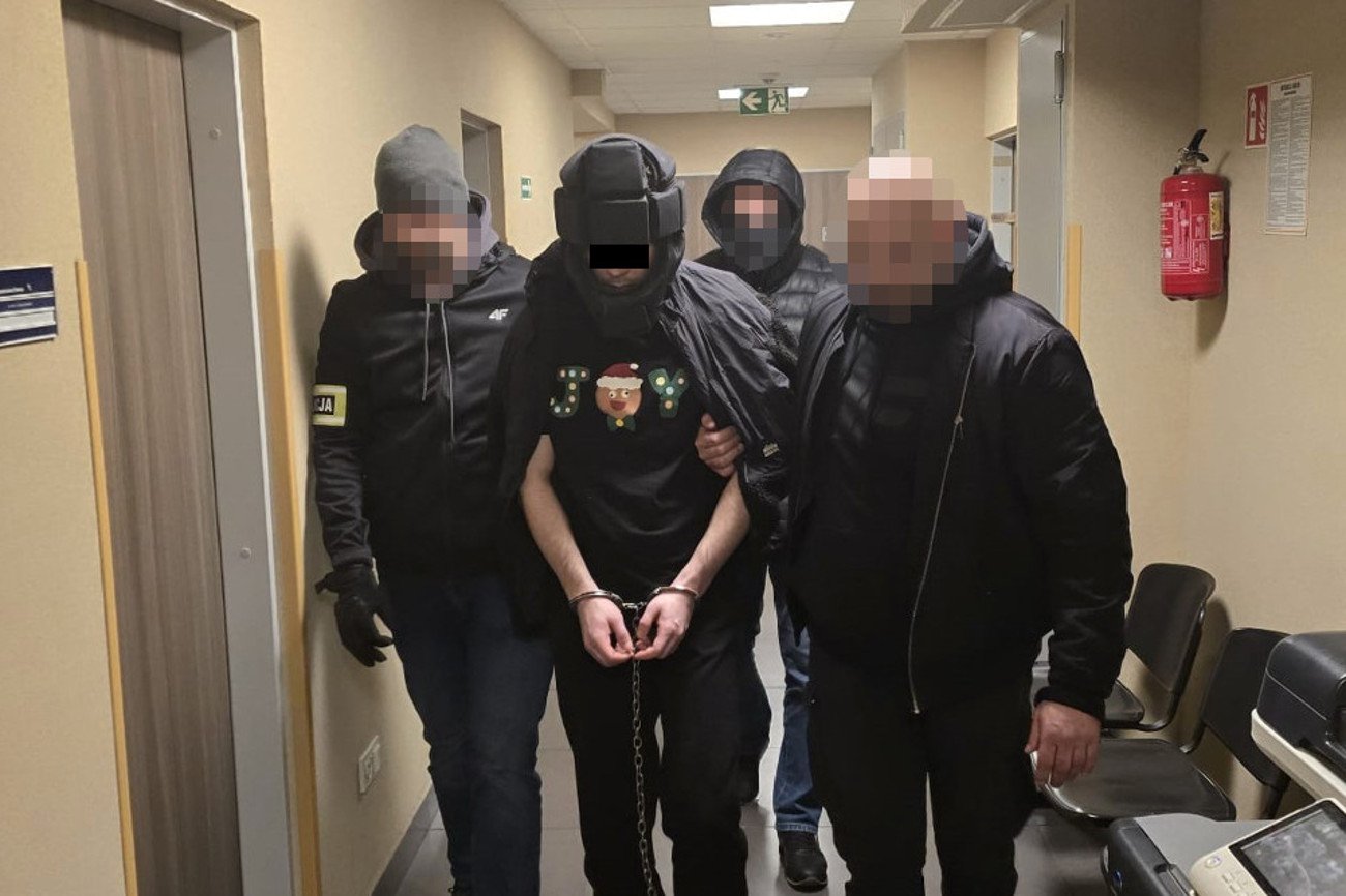 W związku z brutalnym gwałtem w Warszawie policja zatrzymała 23-letniego mężczyznę.