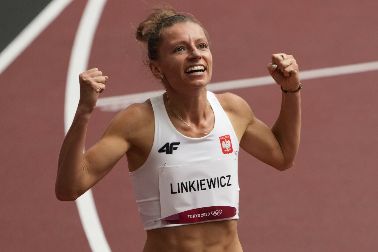 Joanna Linkiewicz awansowała do półfinału biegu na 400 m przez płotki, bijąc swój rekord życiowy