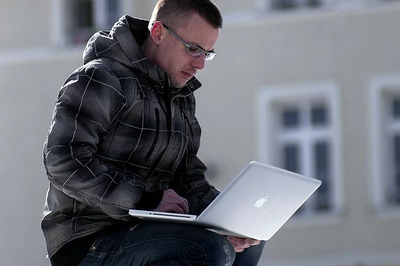 Michał na studia przeprowadził się do Wałbrzycha z... Paryża.