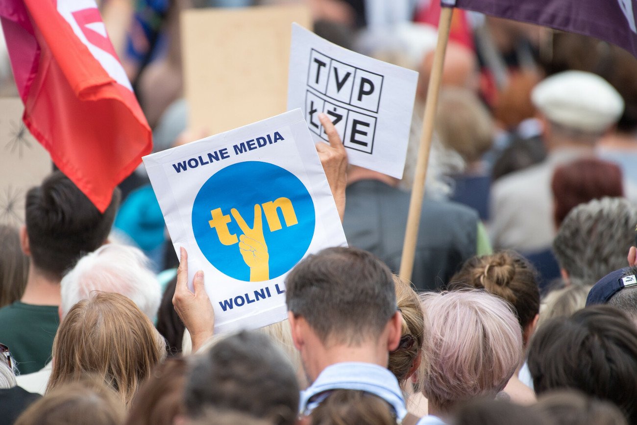 Senat, który w czwartek rozpoczyna dwudniowe posiedzenie, zajmie się nowelizacją ustawy o radiofonii i telewizji określaną jako lex TVN.