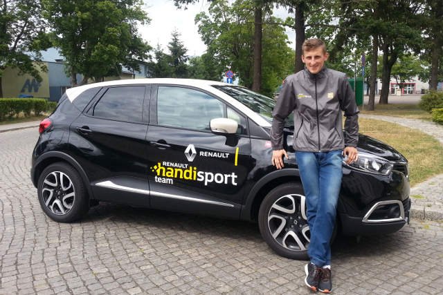 Maciej Lepiato stypendysta Renault Handisport Team