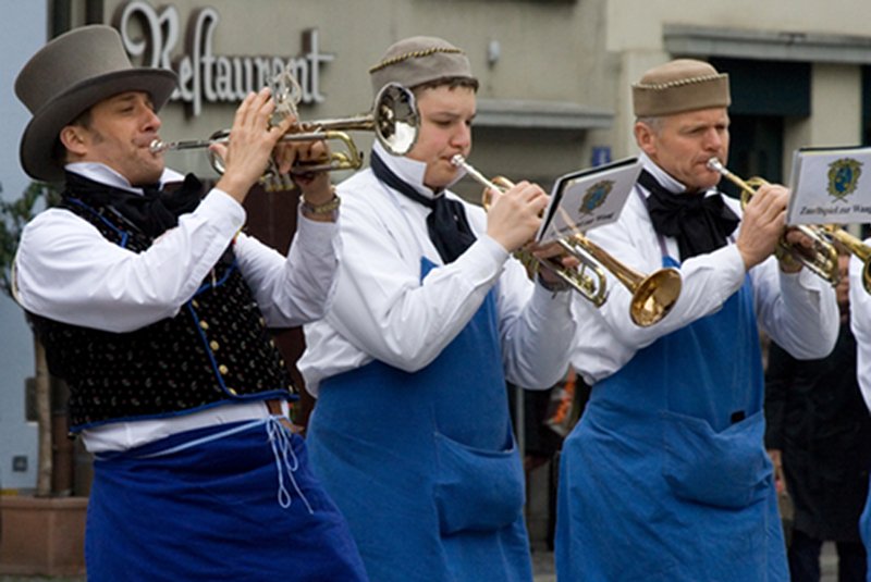 [url=http://shutr.bz/1cxXtTW]Szwajcaria[/url] chce mieć nowy hymn. Stary jest... staroświecki