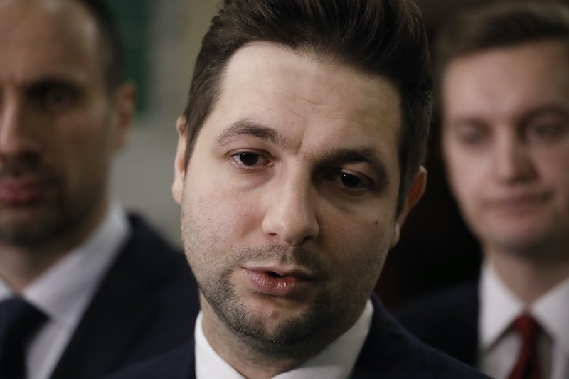 Parlament Europejski zabierze rządowi PiS europejskie pieniądze za łamanie europejskiego prawa? Patryk Jaki jest oburzony