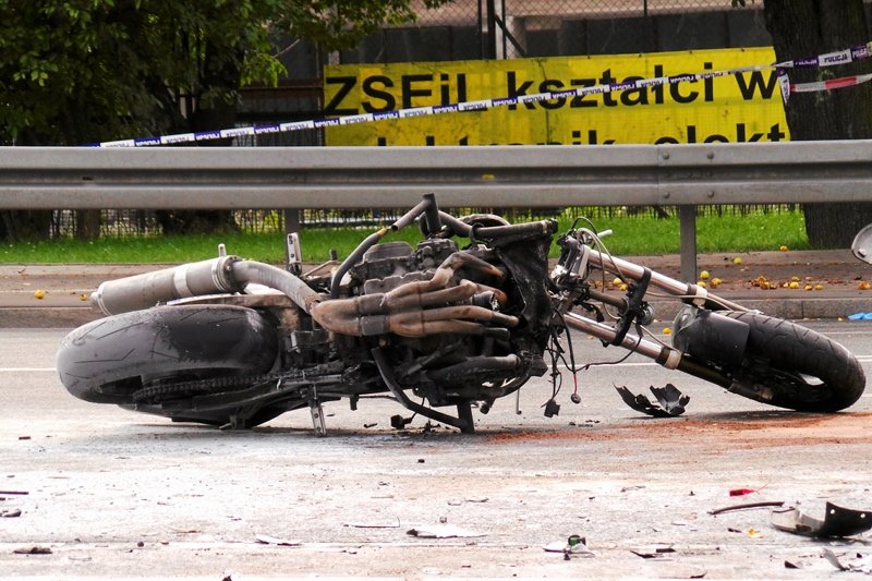 Debil na dwóch kołach, czyli motocyklisty portret własny. "Pokazujemy jak bardzo głęboko mamy wszystko w dupie"