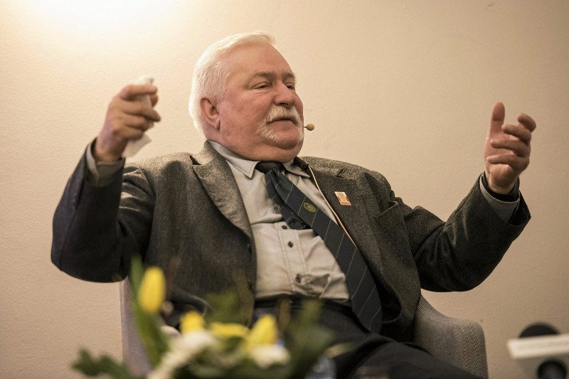 Lech Wałęsa słynie z ostrych wypowiedzi, szczególnie pod adresem obecnie rządzącej partii i Jarosława Kaczyńskiego. Jednak niektóre z  nich wcale nie pomagają "sprawie".
