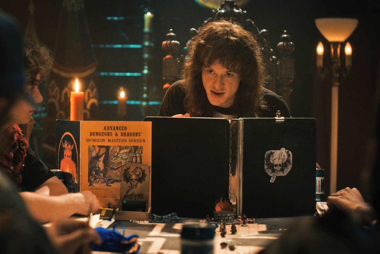 Eddie Munson (Joseph Quinn) w 4. sezonie "Stranger Things".