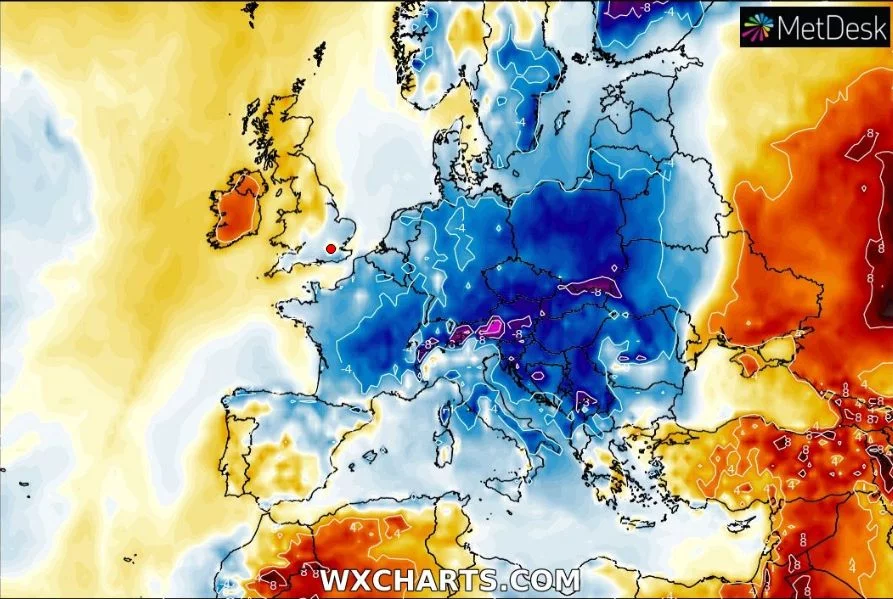 Pogoda w najbliższych dniach będzie zimowa. Czekają nas opady śniegu, zimno, a potem deszcze.