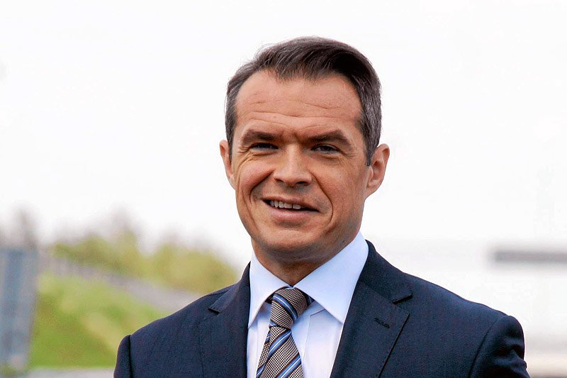 Były minister transportu Sławomir Nowak uniknie odpowiedzialności za zatajenie zegarka w oświadczeniu majątkowym, bo prawo zmieni się na łagodniejsze?