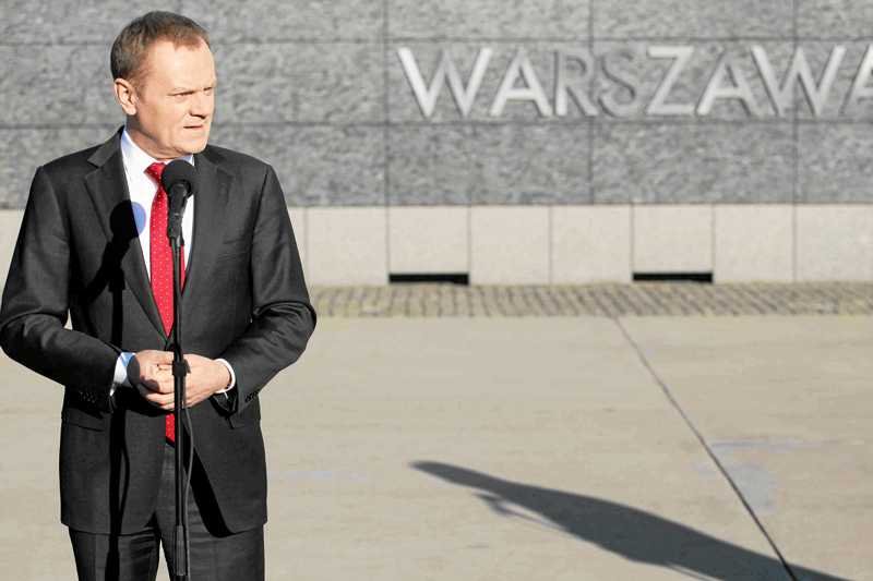 Przez powstanie Europy Plus Donald Tusk wycofał się ze zmiany ordynacji wyborczej do Parlamentu Europejskiego.