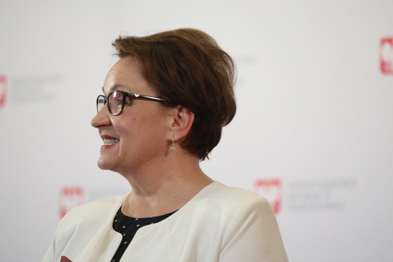 Za promocję MEN-u na nieistniejących podwyżkach, ministerstwo zapłaciło 64 tysiące złotych.