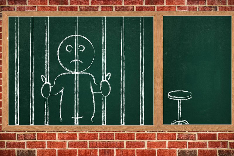 Kogo obchodzi twoje wykształcenie? Tylko 1 proc. menadżerów bierze je pod uwagę. Może w takim razie nie warto tkwić na studiach?