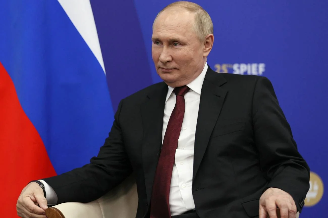 Plądrują domy Ukraińców, bo pozwolił im na to Putin. Cieszą się z butów