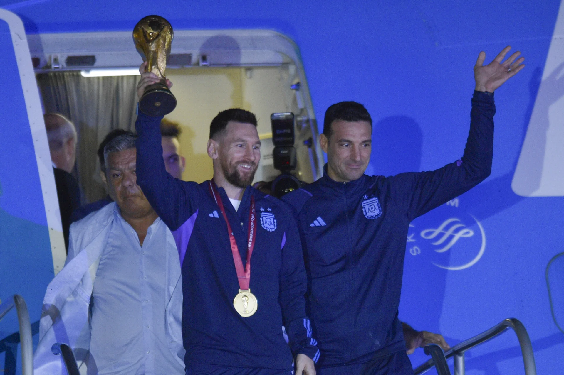 Szaleństwo w Argentynie. Leo Messi wrócił do kraju